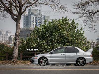 日本外匯 三菱EVO9 GSR 6MT 全車 | 聯結汽車有限公司 T&UNITED Racing.