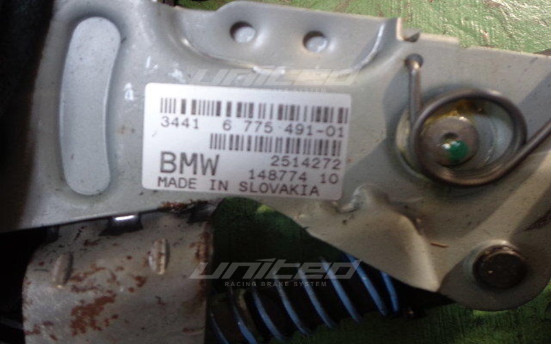 日本外匯 BMW M5 M6 E60 2008年 25839KM 5.0 原廠手剎車 | 聯結汽車有限公司 T&UNITED Racing.