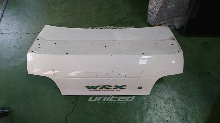 日本外匯 SUBARU IMPERZA STI WRX 後行李箱蓋 | 聯結汽車有限公司 T&UNITED Racing.