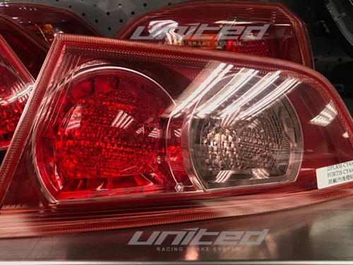 日本外匯 三菱FORTIS CY4A 原廠內後燈組-R+L | 聯結汽車有限公司 T&UNITED Racing.