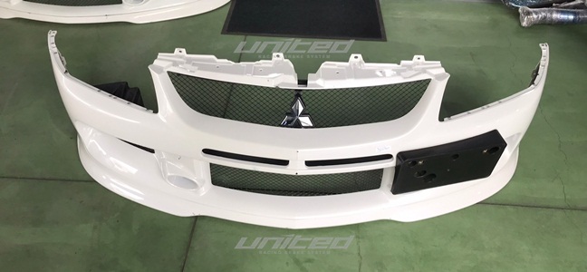 日本外匯 三菱EVO9 MR 原廠前保桿+下巴總成(白) | 聯結汽車有限公司 T&UNITED Racing.