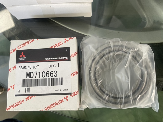 日本外匯 EVO4-9  原廠 5MT變速箱大盤軸承(外)錐形72mm