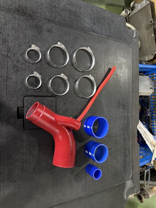 日本外匯 EVO10 Monster 絕版渦輪進氣管 | 聯結汽車有限公司 T&UNITED Racing.