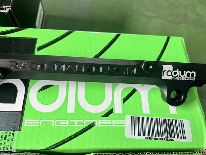 Radium 鋁合金油軌(EVO10)