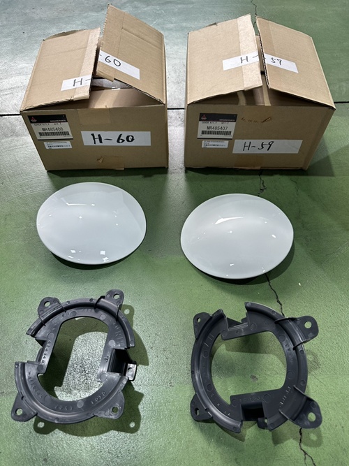 EVO-6  原廠前保桿霧燈蓋(白)-R+L