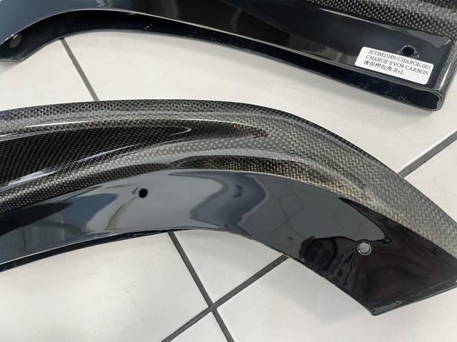 日本外匯 CHARGE EVO9 CARBON 後保桿包角-R+L | 聯結汽車有限公司 T&UNITED Racing.